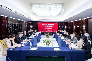 行业协会认证:hjc黄金城官网登录入口“宏脉冲”达国际先进水平！